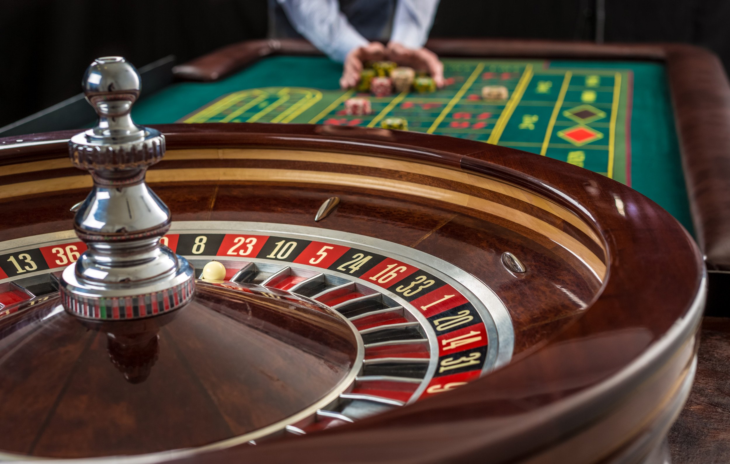 Dana93 aplikasi mobile fitur lengkap slot live casino taruhan olahraga